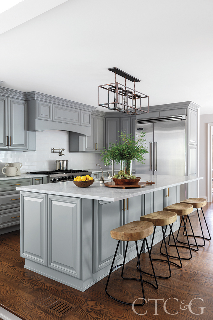 Redding Colonial Kitchen