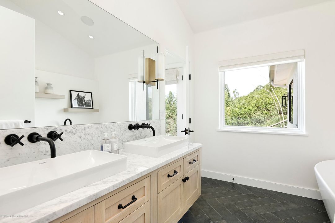 Aspen Lodge Remodel Bathroom