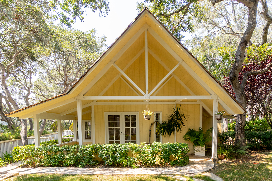 Doris Day Whimsical Carmel Valley Estate Lists For The First Time Ever Guest Hosue Side 2