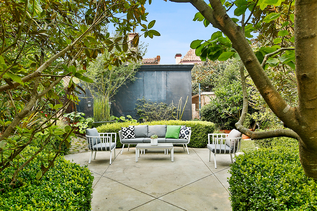 Former 2020 Presidential Candidate Tom Steyer Lists 11m San Francisco Home Deck Seating