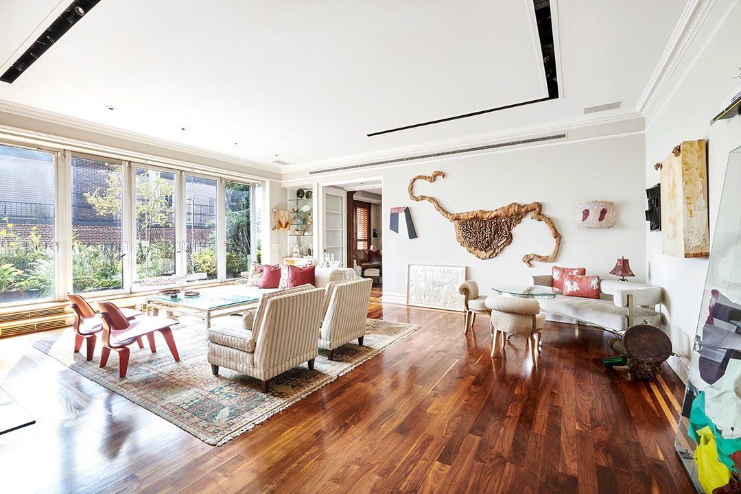 John Lennons Famous Manhattan Lost Weekend Penthouse Hits The Market Dining