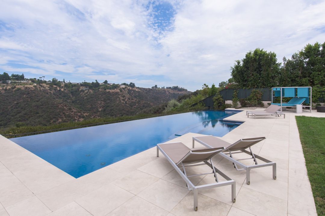 Kathy Griffin Bel Air Crest Infinity Pool