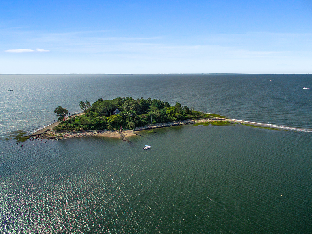 Oyster Lovers Dream Copps Island Off The Coast Of Norwalk Asks 2 5m Aerial 2