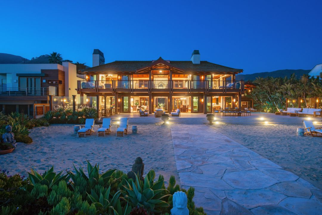 Pierce Brosnan Malibu Compound Exterior