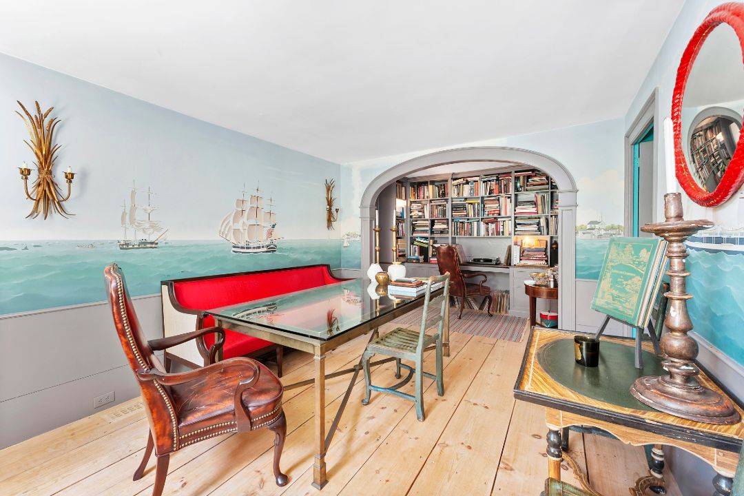 Sag Harbor Vintage Home Dining