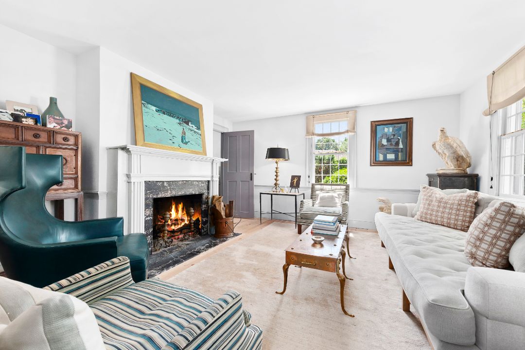 Sag Harbor Vintage Home Living Room