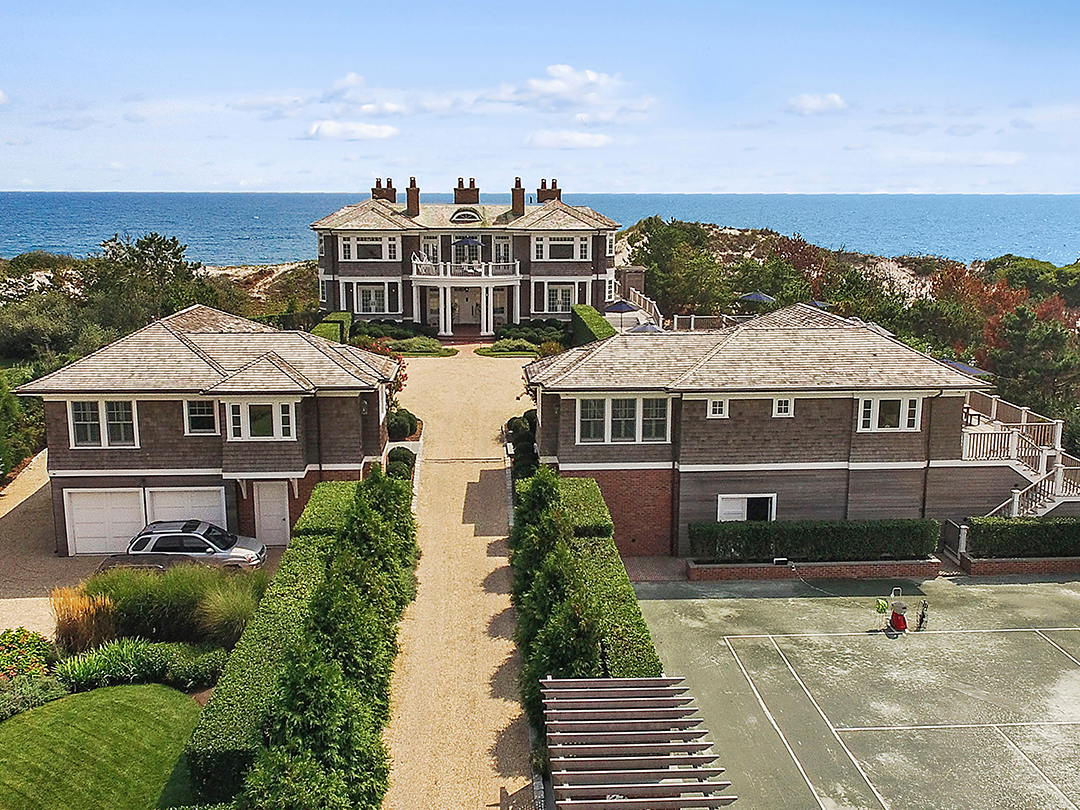 This 20 Million Beach House Is The Epitome Of Hamptons Luxury Exterior