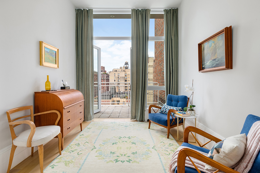 Top Gun Star Lists Top Notch Manhattan Penthouse With Interiors By Victoria Hagan Office