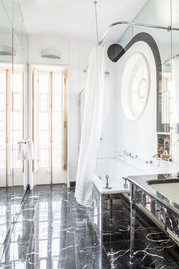 Upper West Side Brownstone On A Storied Block Asks 16 5m Bathroom B