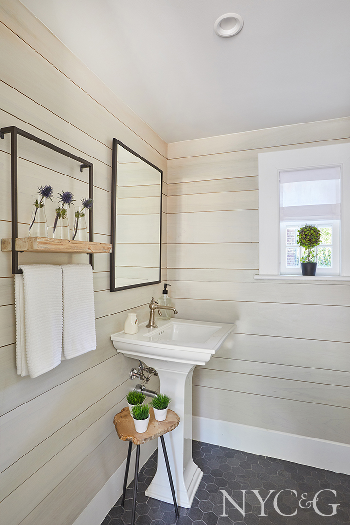 Nyc&g Erin Breen Powdern Room