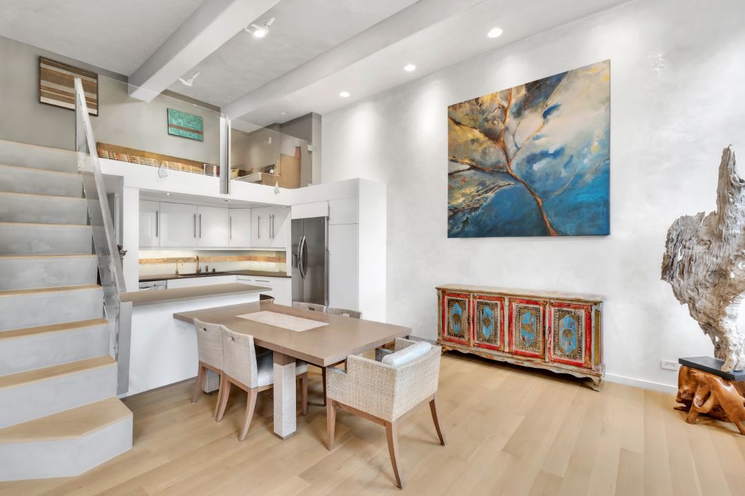 Annie Leibovitz Former Upper East Side Apartment Kitchen Dining