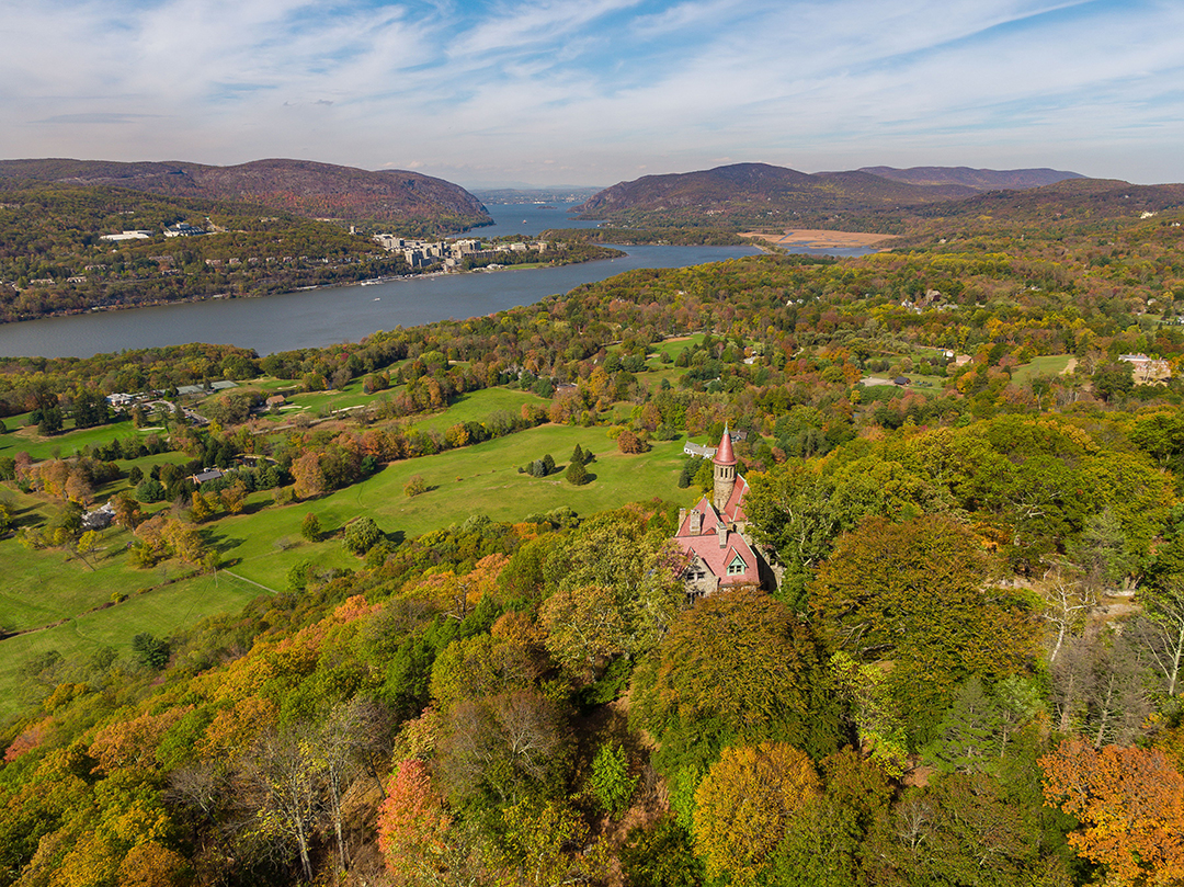 Hauntingly Beautiful Hudson Valley Castle With Halloween Vibes Asks 3 5m Aerial B