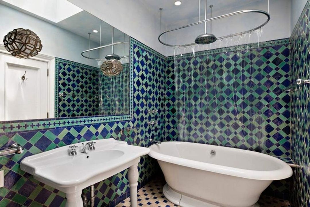 Kate Winslet Chelsea Rental Bath 2