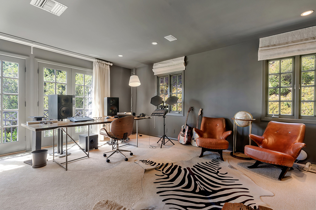Katy Perry Lists Charming And Ultra Private Beverly Hills Home Studio