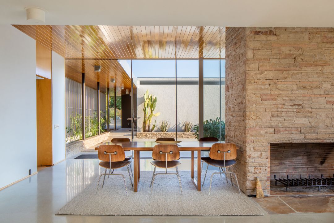 Kaufmann Desert House Richard Neutra Palm Springs Dining Table