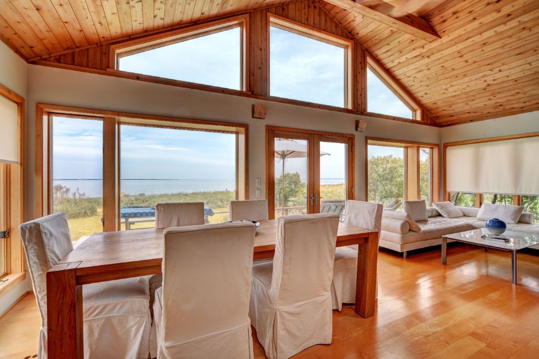 Kim Cattrall East Hampton Dining Room