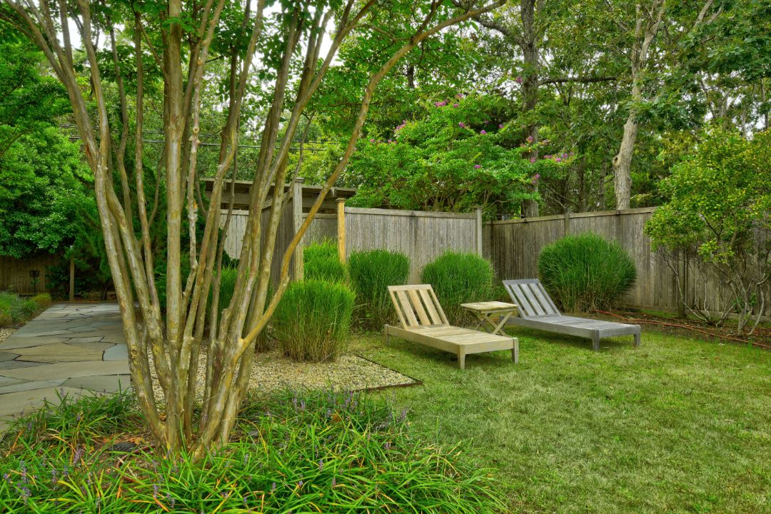 Kim Cattrall East Hampton Outdoor Seating II