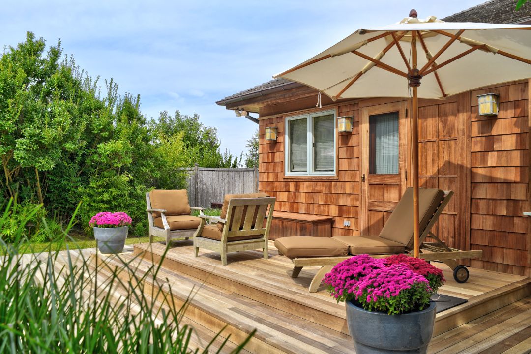 Kim Cattrall East Hampton Outdoor Seating III