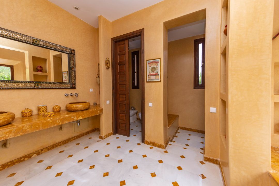 Marrakech Morocco Luxury Villa Bathroom
