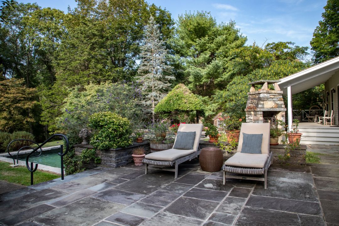 Quaint Connecticut Estate of 60 Minutes' Morley Safer Lists for 1.5M