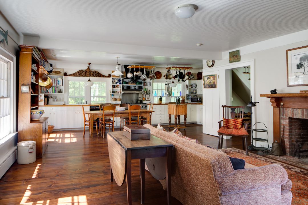 Morley Safer 60 Minutes Cheshire Ct Open Floor