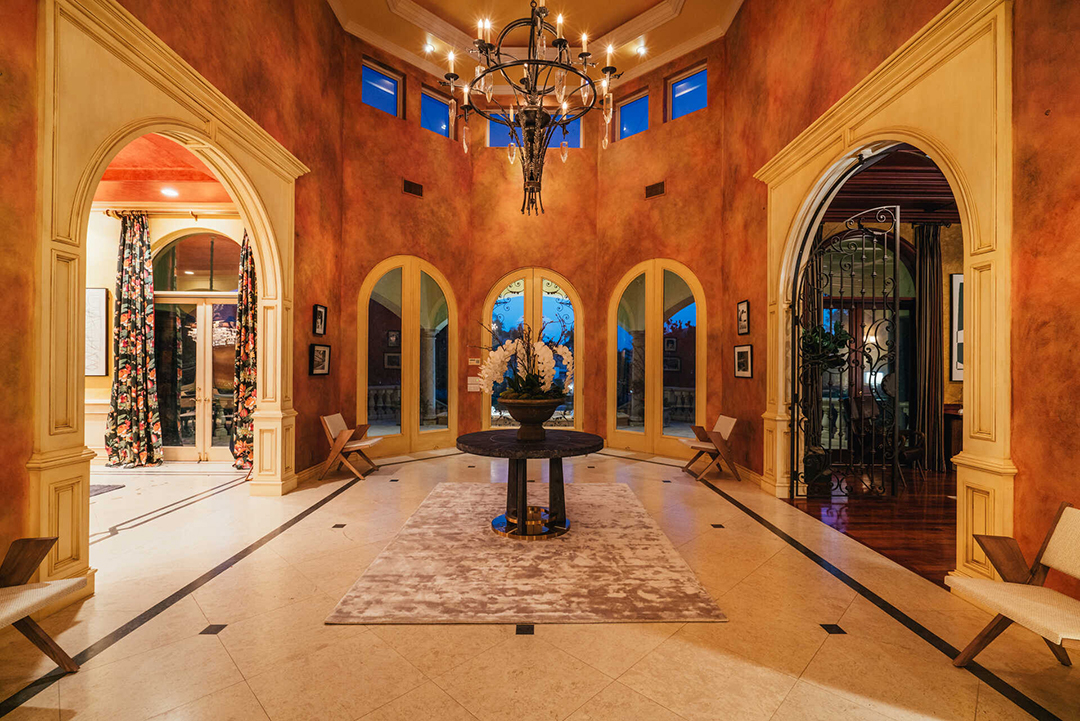 Rockstar Nikki Sixx Lists Bold Yet Serene Mediterranean Mansion For 5 6m Foyer