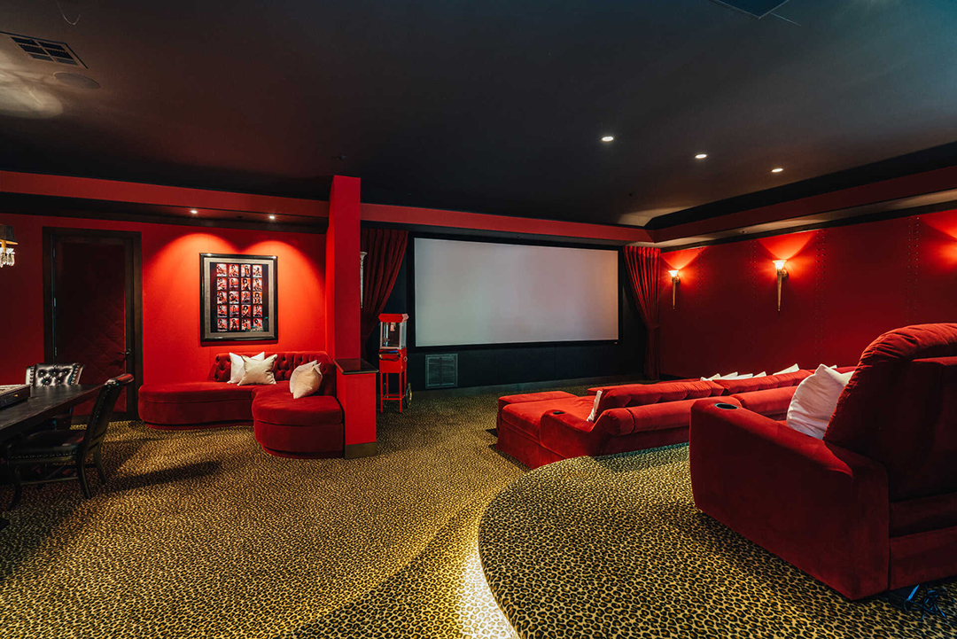 Rockstar Nikki Sixx Lists Bold Yet Serene Mediterranean Mansion For 5 6m Home Theater B