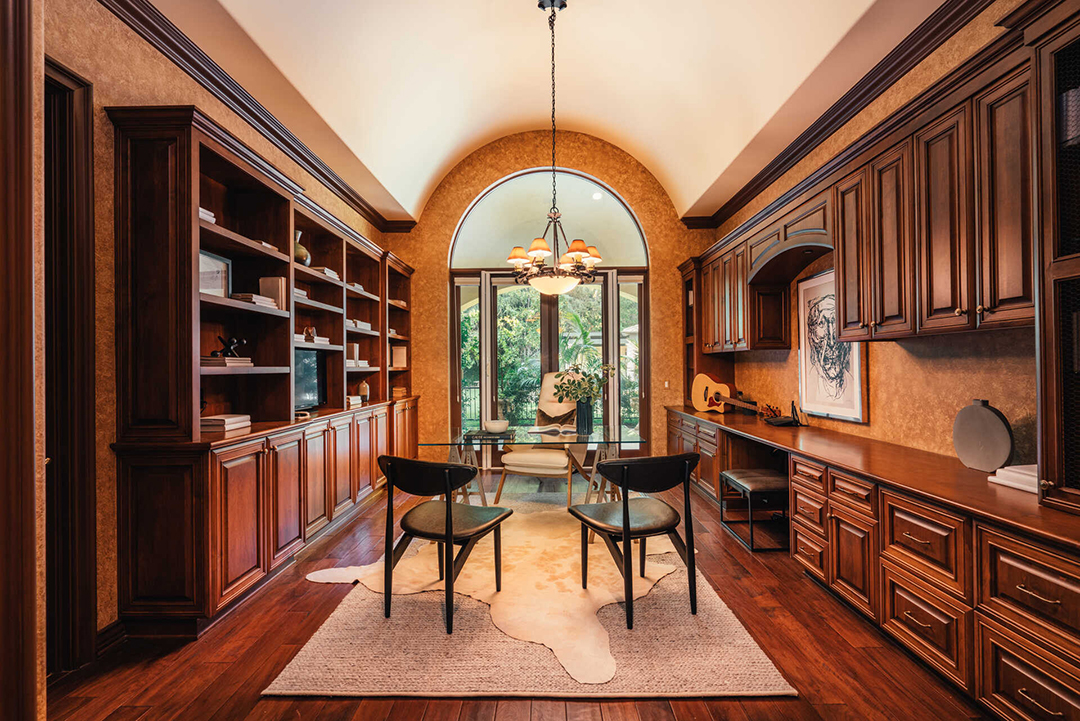 Rockstar Nikki Sixx Lists Bold Yet Serene Mediterranean Mansion For 5 6m Study