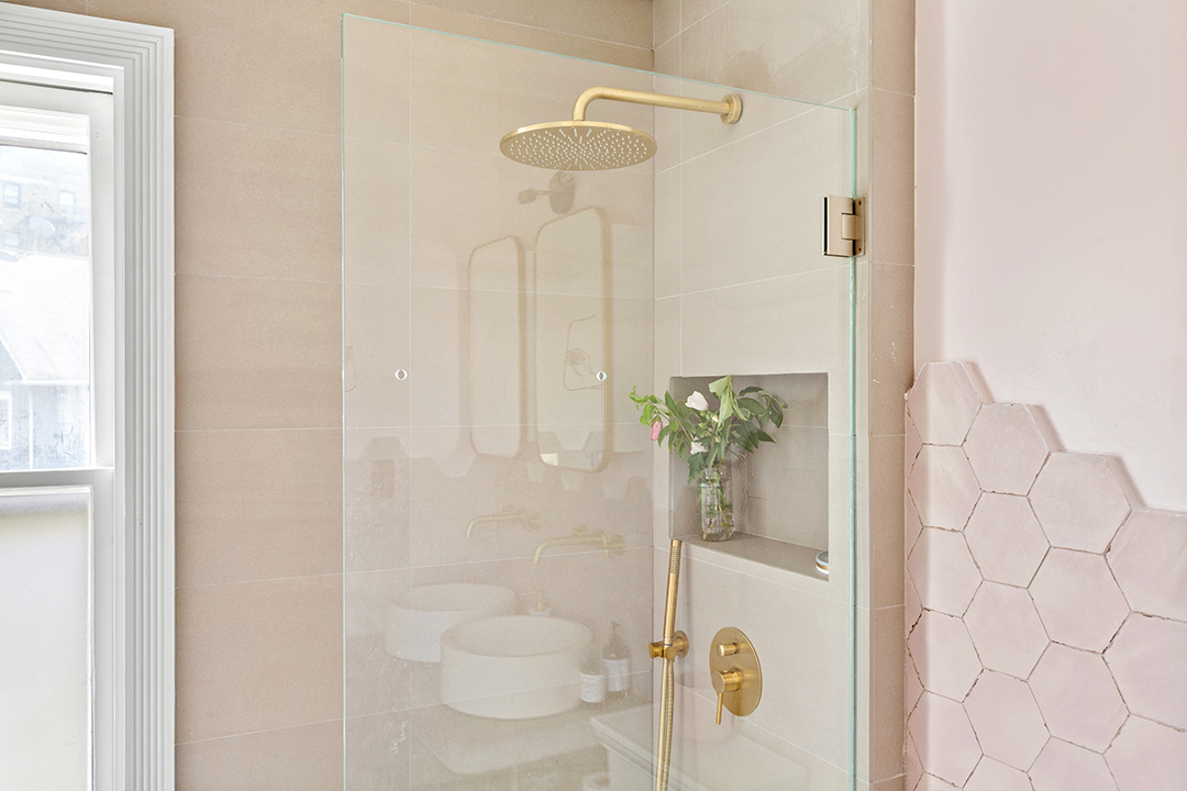 Step Inside An Eclectic And Airy Brooklyn Home Listed For 3 2m Shower