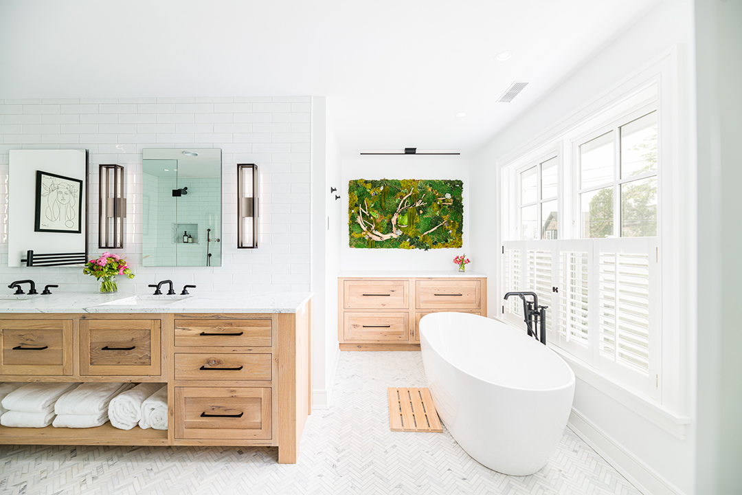 Young Familys Rowayton Home Balances Timeless Elegance And Trends Nukitchens Master Bath
