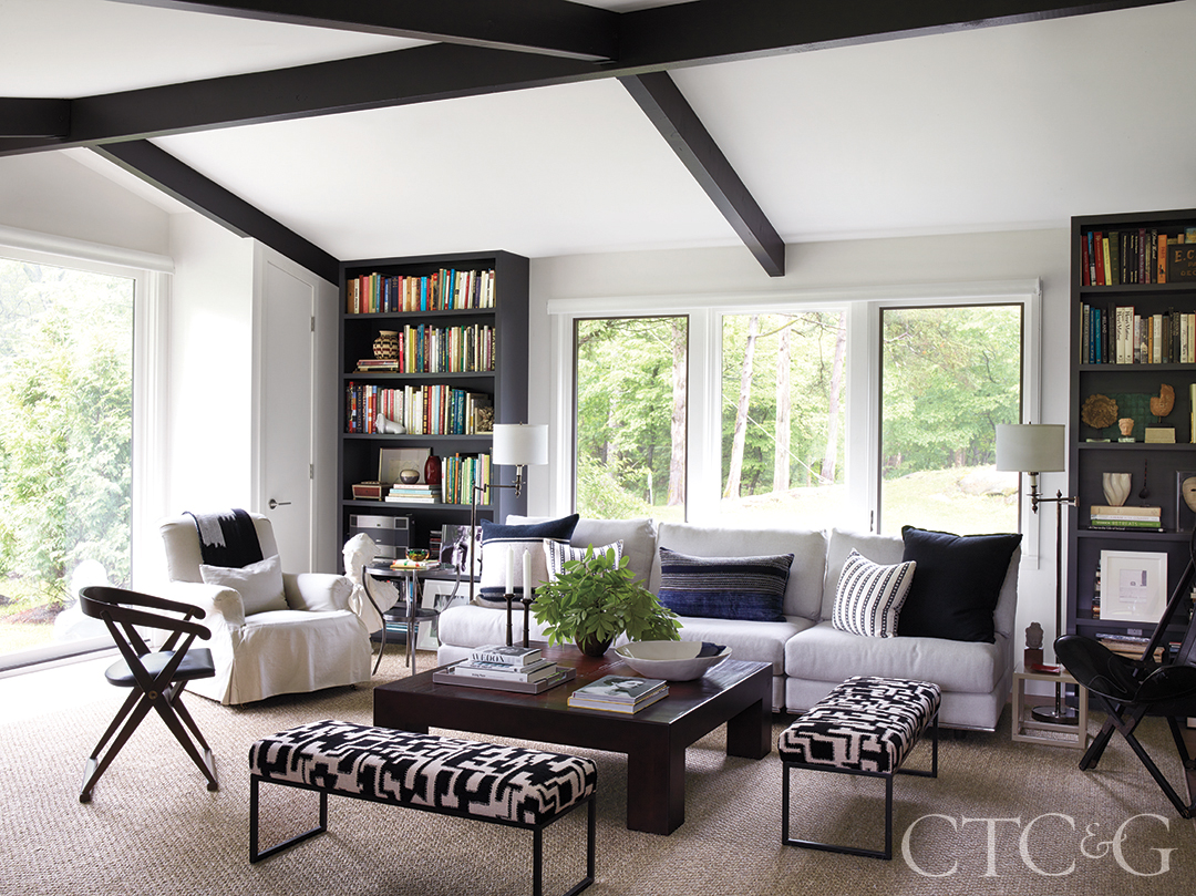 Changing Scenery Living Room