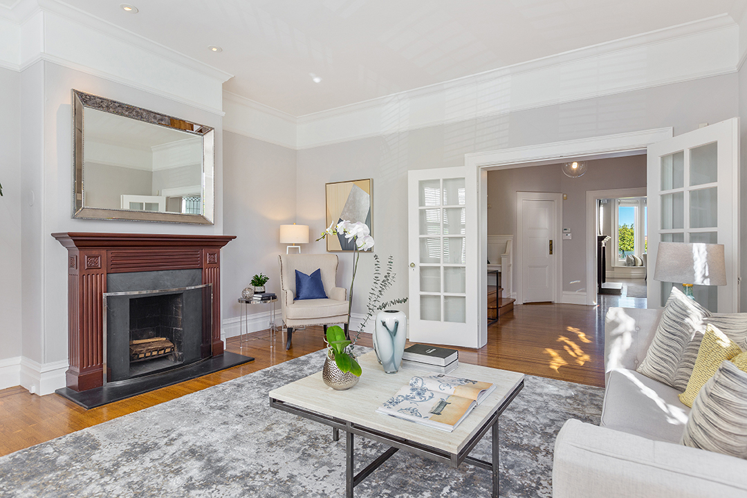 Winona Ryder San Fran Home Living Room 3