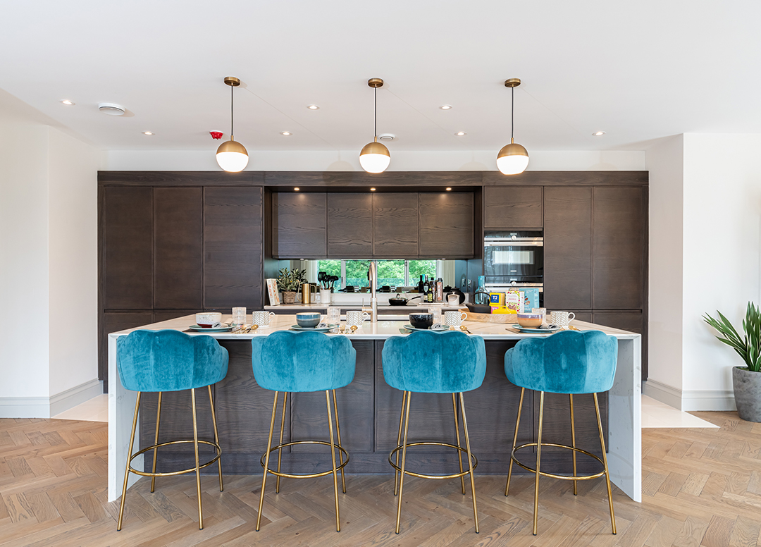 Crown Connections Country Manor Queen Elizabeth I Visited Offers 25 Luxury Apartments Kitchen C