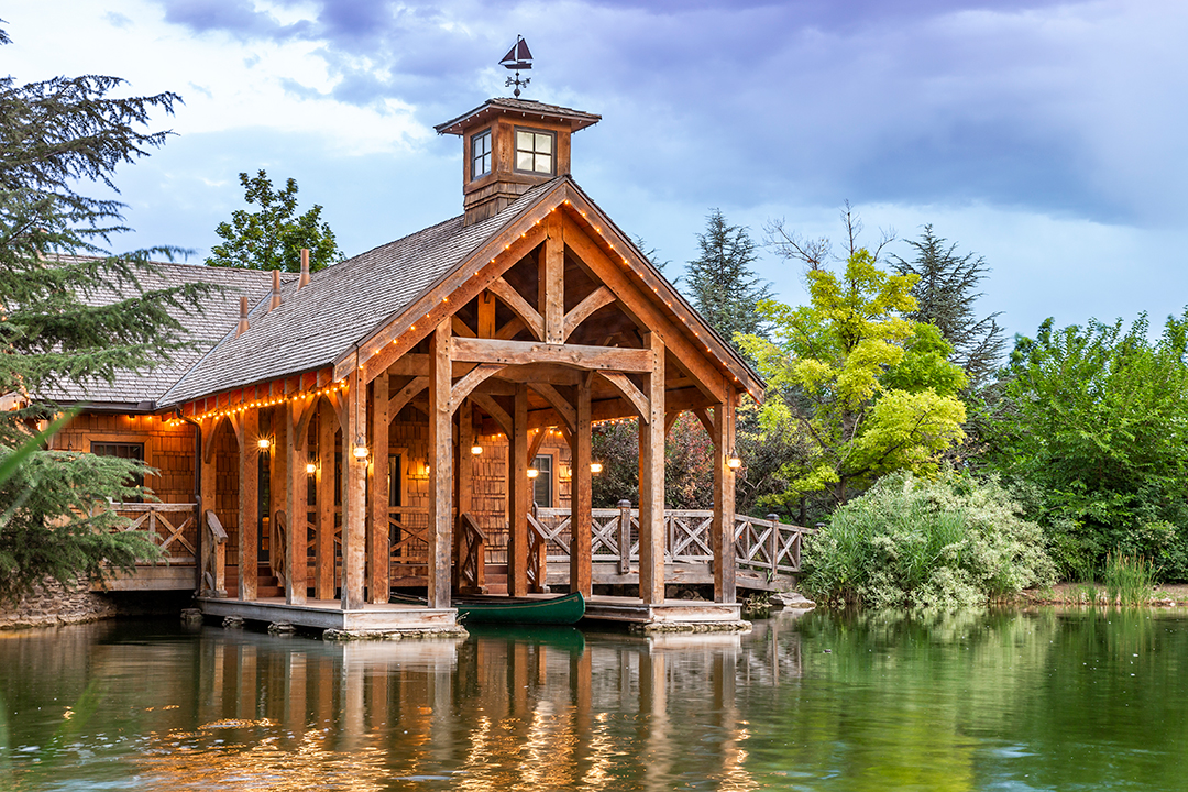 Explore A 25m Utah Retreat On 20 Breathtaking Acres Boathouse