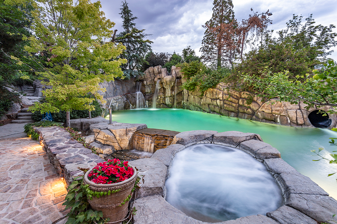 Explore A 25m Utah Retreat On 20 Breathtaking Acres Twilight Pool