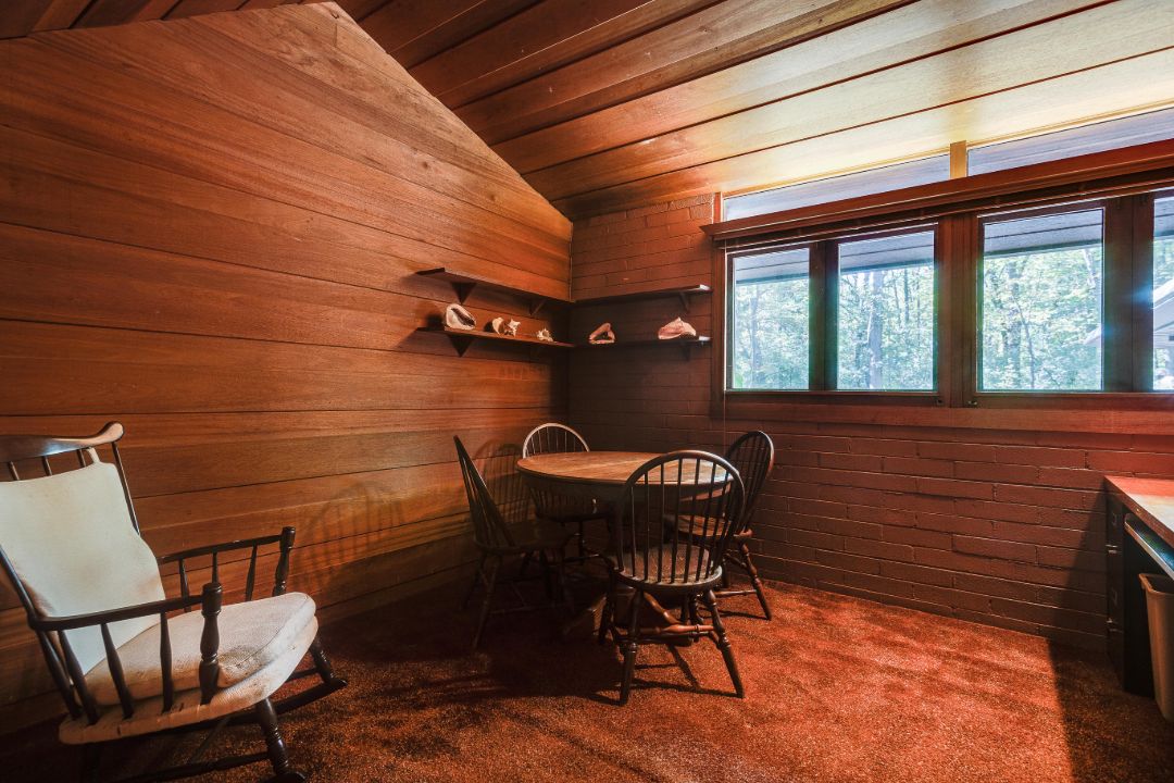 Frank Lloyd Wright Glenview Illinois Home Office