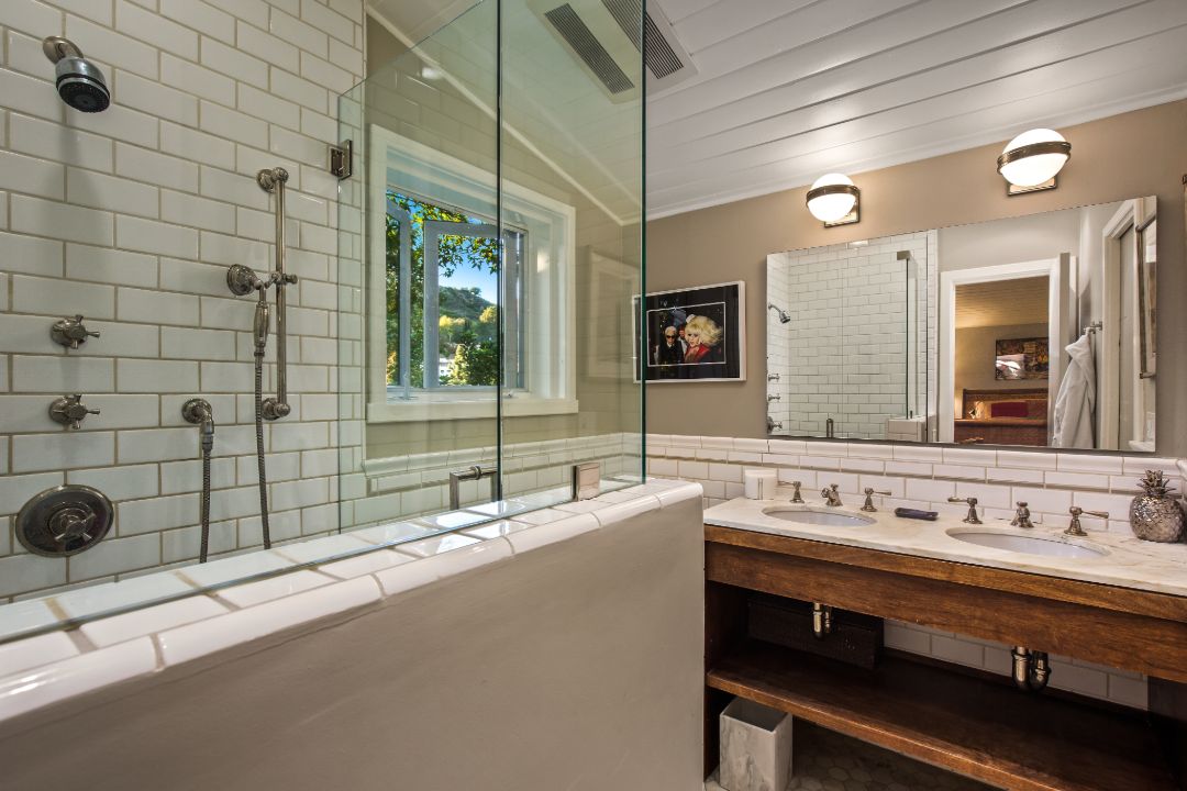 Ivarene Ave Hollywood Dell Los Angeles Bath