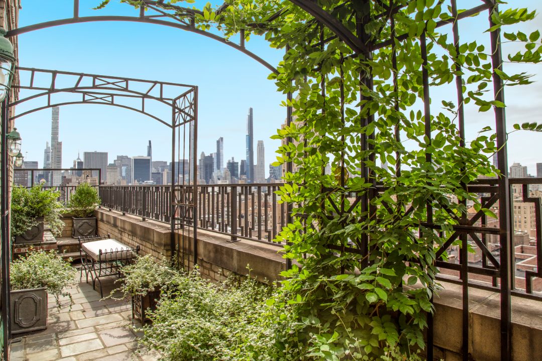Bernstein Ues Park Ave Apartment Roof