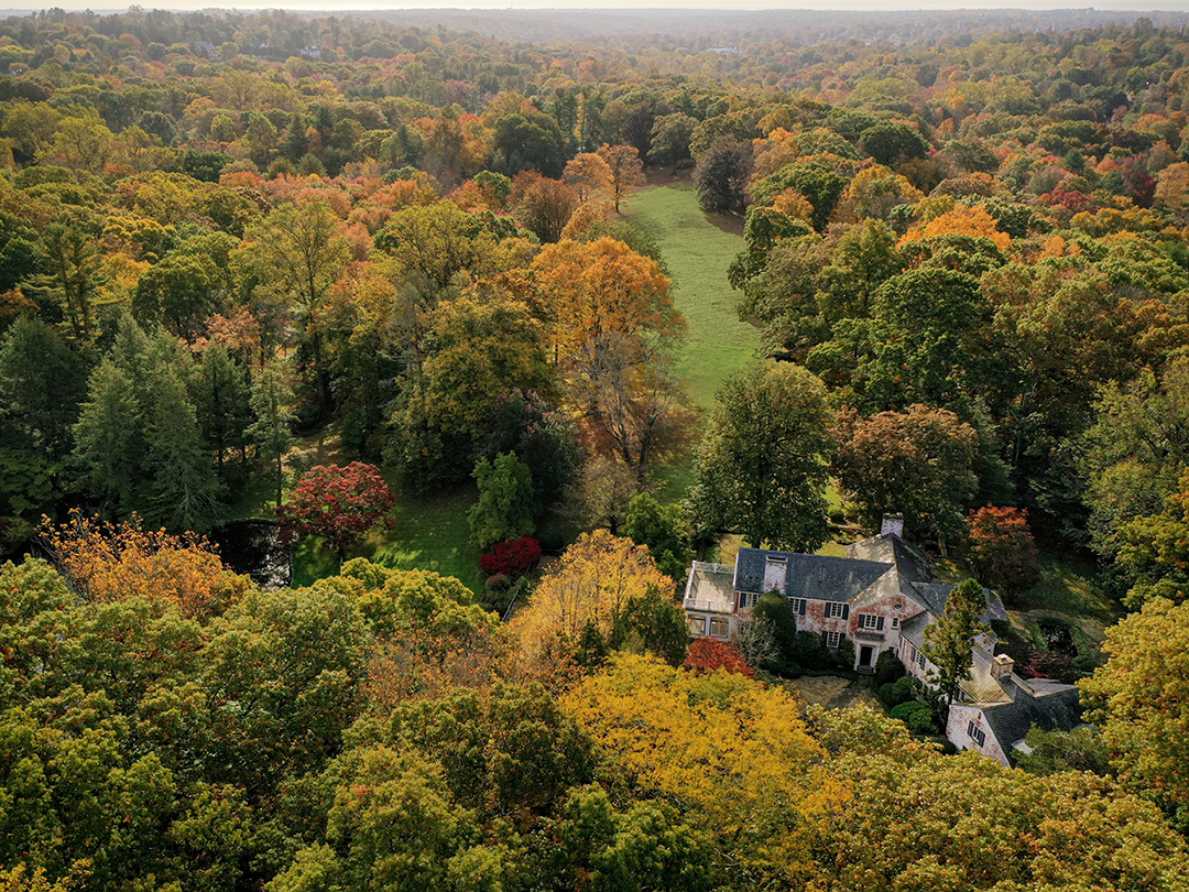 Paul Simons Secluded Haven In New Canaan Lists With A Fresh Price Aerial
