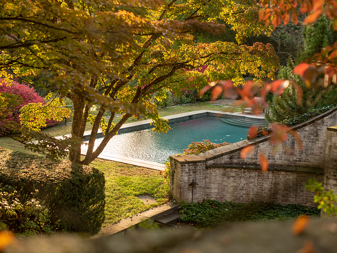 Paul Simons Secluded Haven In New Canaan Lists With A Fresh Price Pool