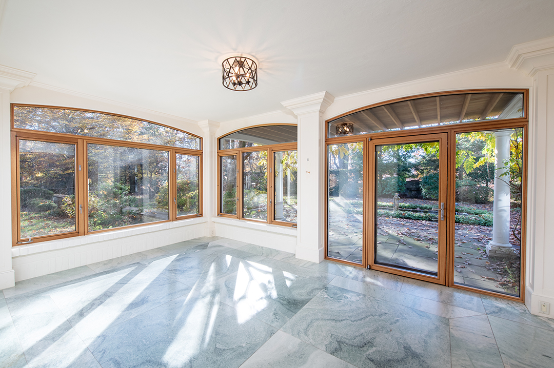 Paul Simons Secluded Haven In New Canaan Lists With A Fresh Price Sunroom B