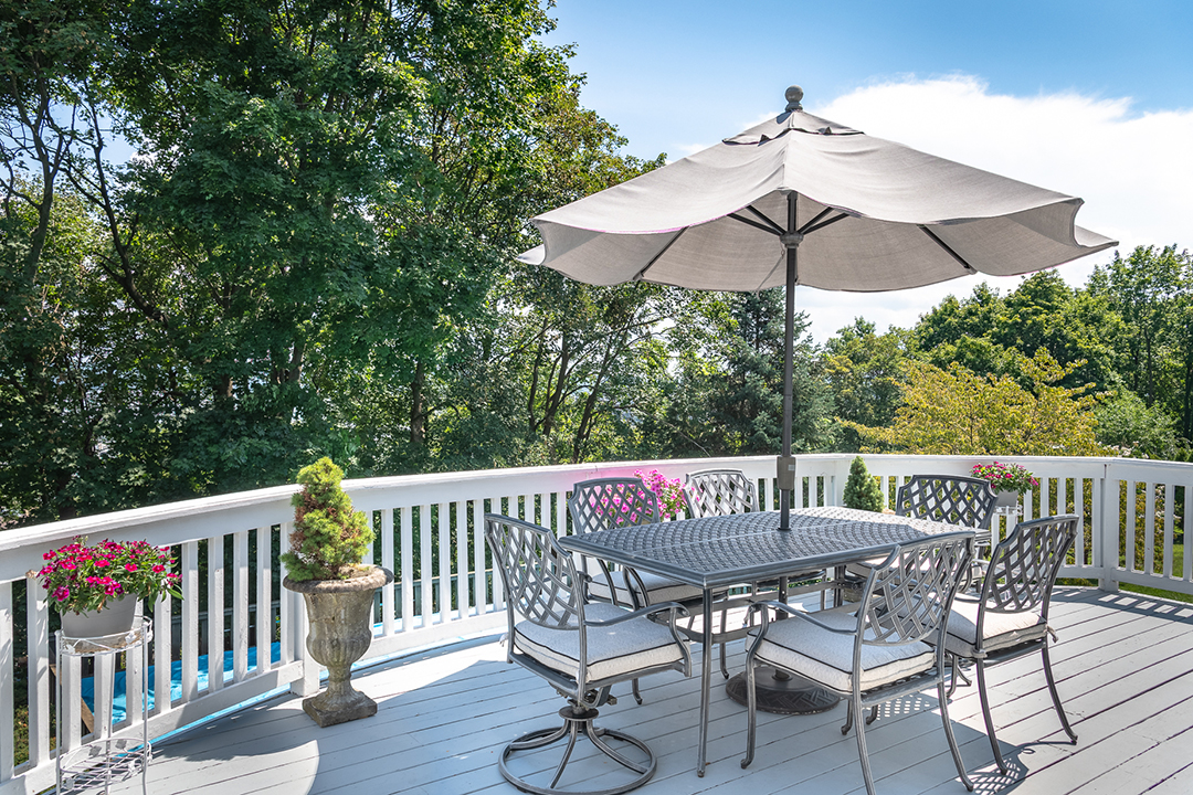 Rare Stanford White Designed Home Hits The Market In Piermont Ny Patio