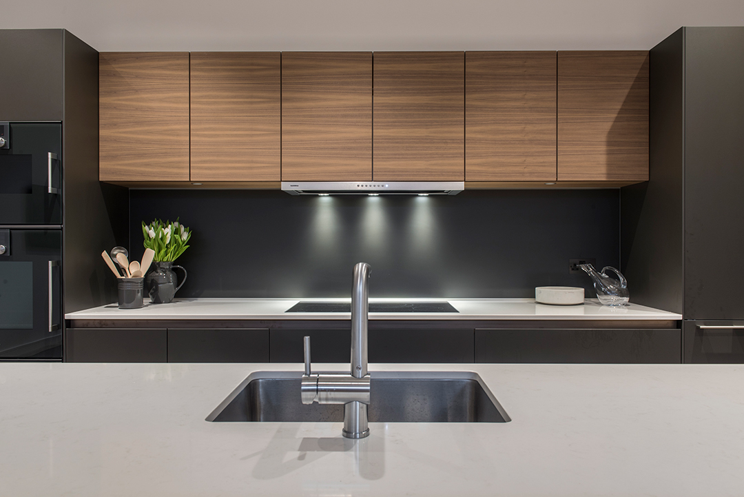 Singer Ellie Goulding Puts Contemporary Stunner On The Market Kitchen Details