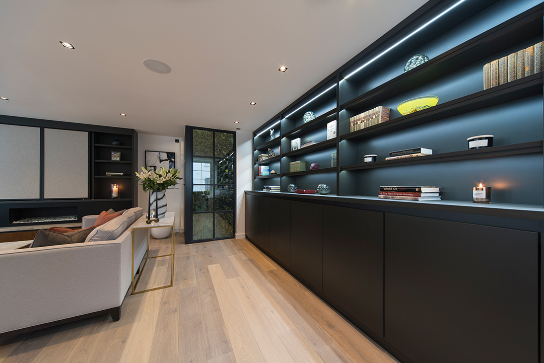 Singer Ellie Goulding Puts Contemporary Stunner On The Market Wall