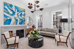 Step Inside A Historic Yet Contemporary West Village Townhouse Seeking 16 5m Living Room