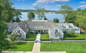 This 22m Lyme Ct Home Is The Epitome Of Lakefront Luxury Living Facade