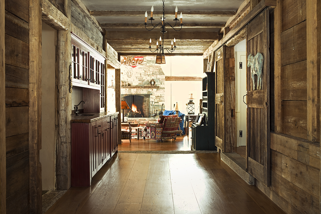 Tour The Versatile Homes Designed By Robert Dean Architects Cabin Interior 2