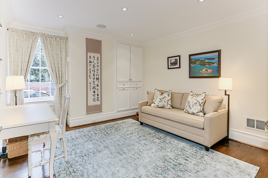 Jfk Georgetown Home Sold Guest Bedroom