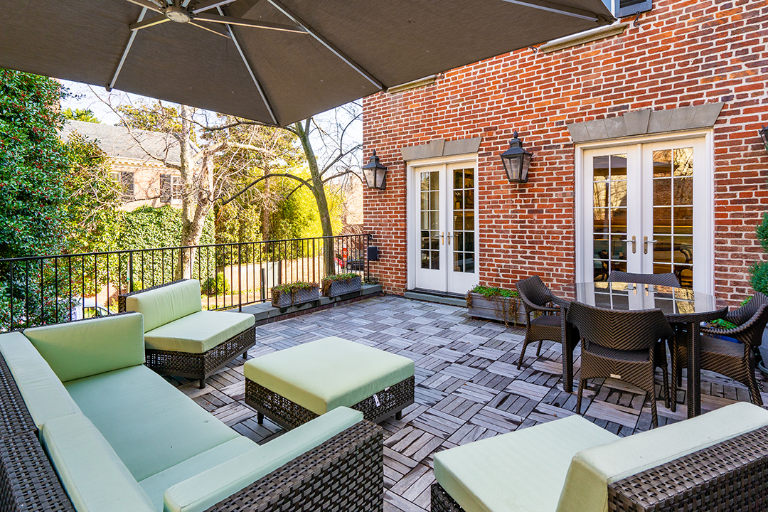 Jfk Georgetown Home Sold Terrace