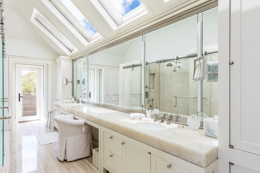 Bernie Madoff Montauk Beach House Bathroom I